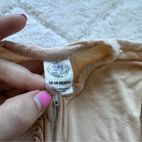 Larkspur Baby Company | "Cream" Ruffle Zip Footie | Size 12-18 Months - Picture 7 of 10